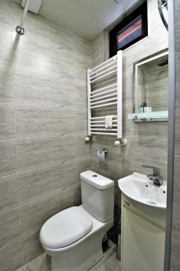 Apartment On Gudiashvili Тбилиси Екстериор снимка